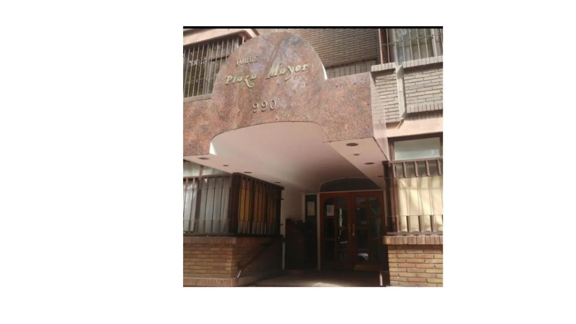 アパート Departamento Excelente Ubicacion En Ciudad Con Cochera メンドーサ アルゼンチン