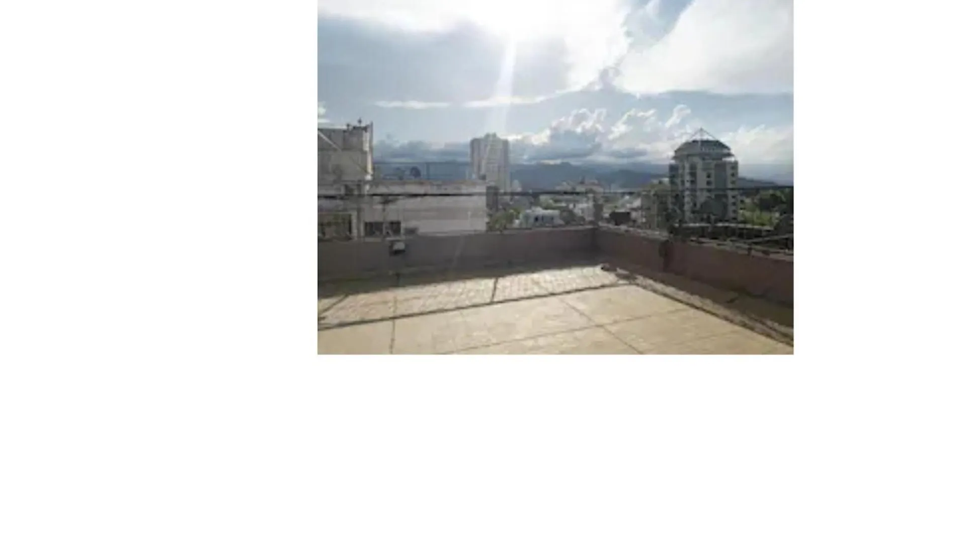 アパート Departamento Excelente Ubicacion En Ciudad Con Cochera メンドーサ