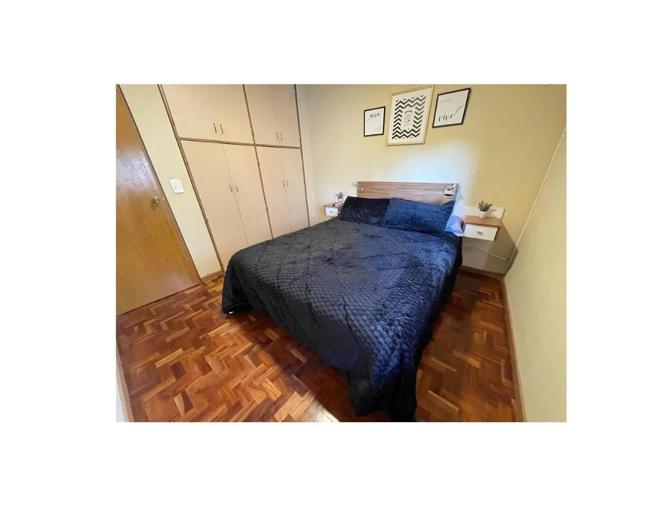 Departamento Excelente Ubicacion En Ciudad Con Cochera 门多萨 公寓